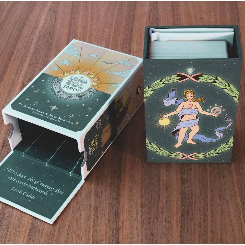 The Luna Sol Tarot 塔羅牌