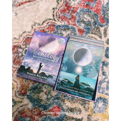 月亮顯化神諭卡 𝐌𝐨𝐨𝐧𝐨𝐥𝐨𝐠𝐲 𝐌𝐚𝐧𝐢𝐟𝐞𝐬𝐭𝐚𝐭𝐢𝐨𝐧 𝐎𝐫𝐚𝐜𝐥𝐞 （中英文皆有售）