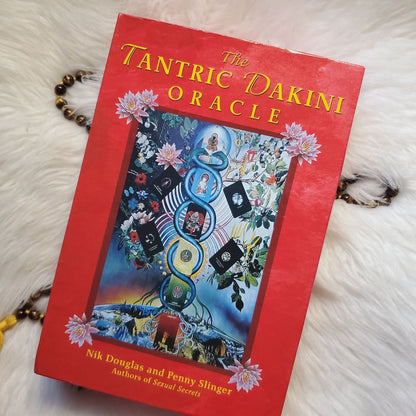 The Tantric Dakini Oracle 譚崔空行母神諭卡