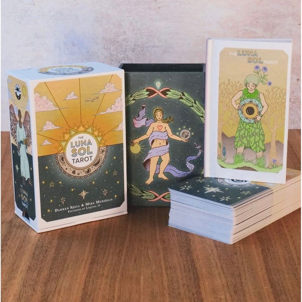 The Luna Sol Tarot 塔羅牌